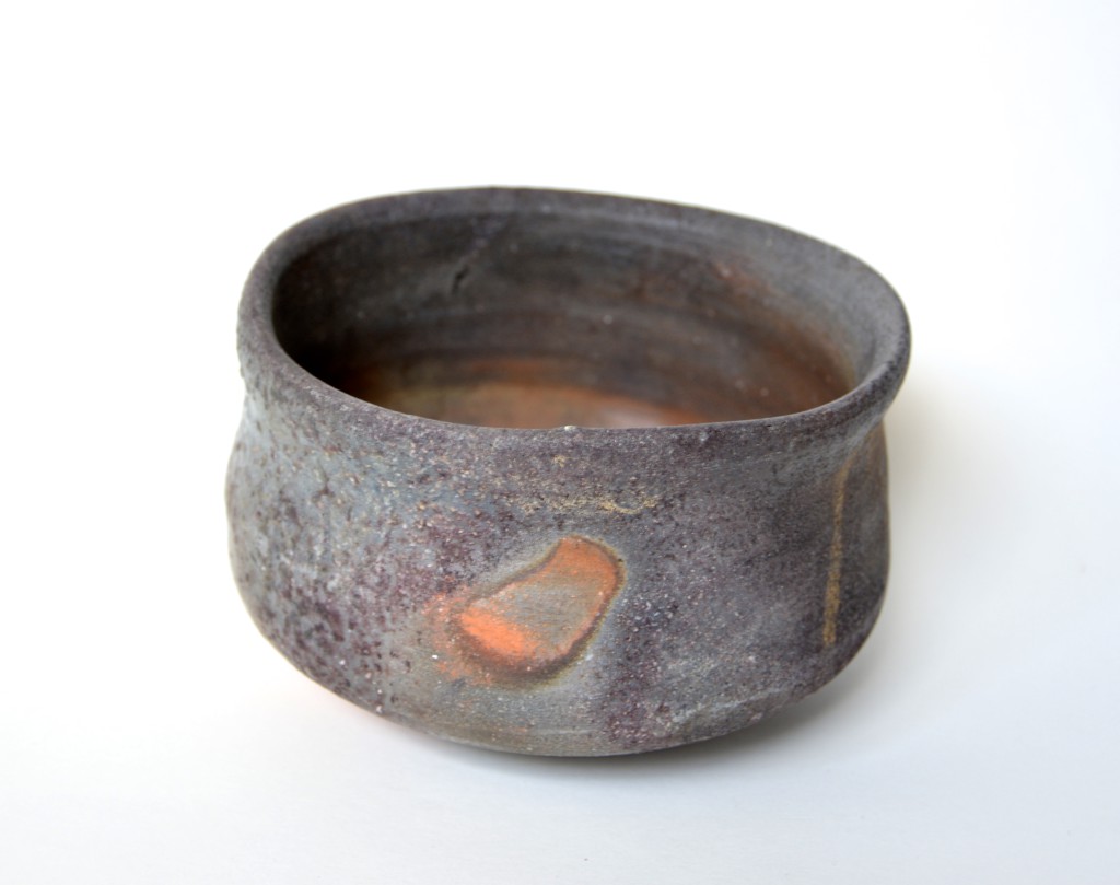 Bizen-Keramik Chawan mit botamochi-Effekt