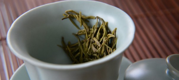 Tee auf Reisen: Silver Sprout Hecheng Extra Fine Bio
